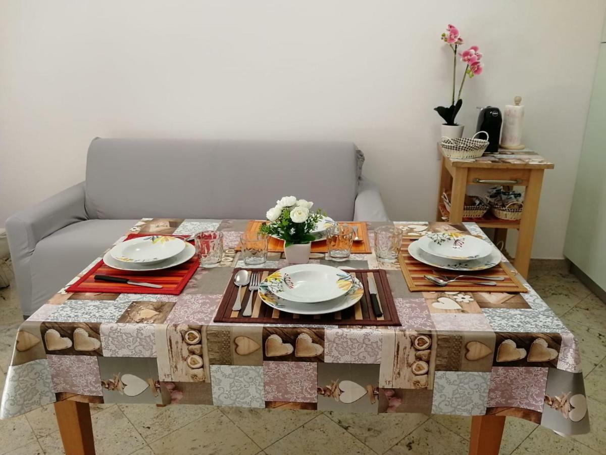 Home Sweet Home Кастелнуово дел Гарда Екстериор снимка